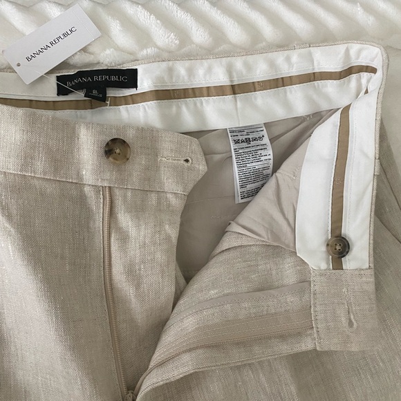 NWT. Banana Republic Beige Palma Straight Leg Linen Pants, Sz 8L - Picture 10 of 13